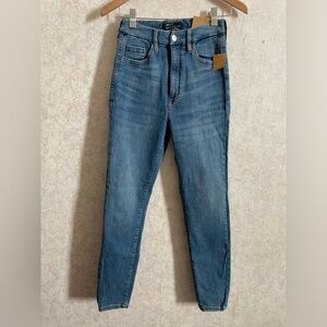 Aeropostale women's size 4 regular super high rise curvy jeggings NWT